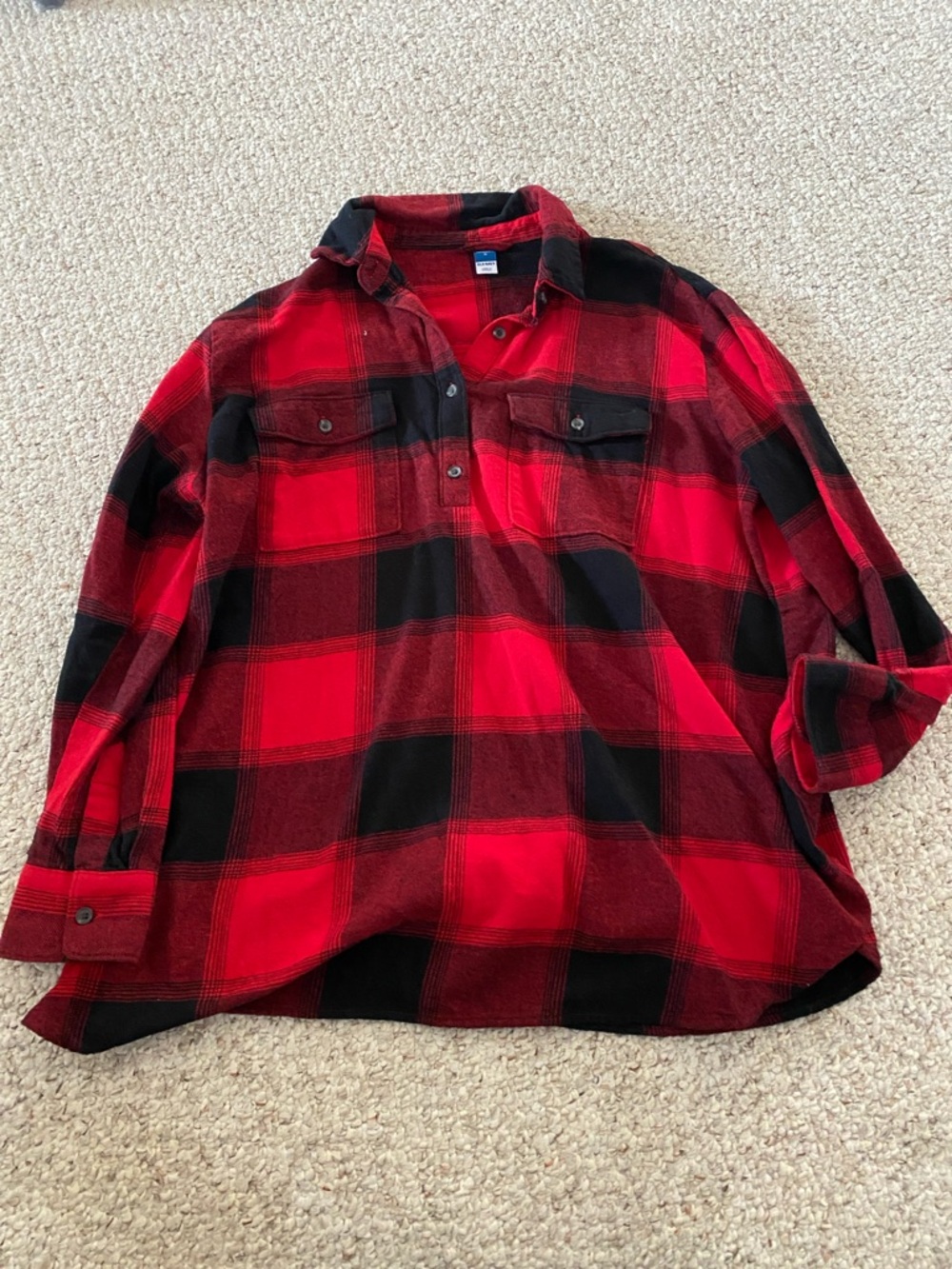Red & Black Plaid Button-Down Shirt - Relaxed Fit